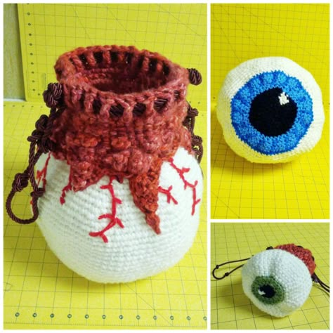 Creepy Eyeball, Leg Warmers Crochet Pattern, Stitch Purse, Friends Crochet, Crochet Shell, Crochet Leg Warmers, Crochet Shell Stitch, Crochet Geek, Halloween Crochet Patterns