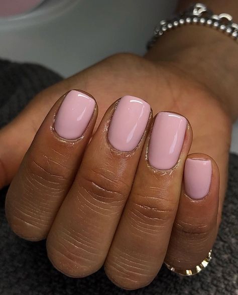 Nails For Fat Fingers, Nails On Black Women, Fat Fingers, Grad Nails, Natural Nails Manicure, Classy Acrylic, Nail Summer, 2022 Nails, Builder Gel Nails