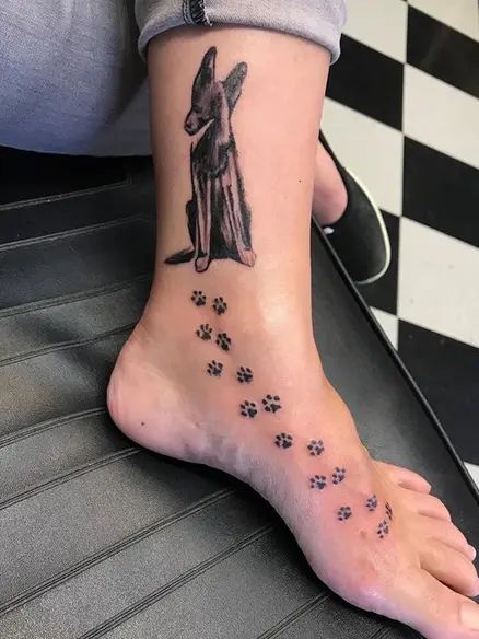 15 Tattoo Design Ideas For German Shepherd Lovers Wrist Dog Tattoos For Women, German Shepherd Tattoo Design, German Shepherd Ears Tattoo, German Shepherd Tattoo Outline, German Shepherd Tattoo Ideas, German Shepherd Tattoos, Gsd Tattoo, German Shepherd Tattoo, Paw Tattoos