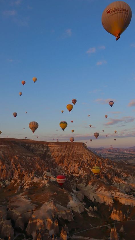 Best vacation destinations Turkey Hot Air Balloon Aesthetic, Hot Air Balloons Aesthetic, Turkey Aesthetic Pics, Turkey Asethic, Turkey Astethic, Turkey Country Aesthetic, Turkey Moodboard, Turkya Travel, Cappadocia Turkey Aesthetic