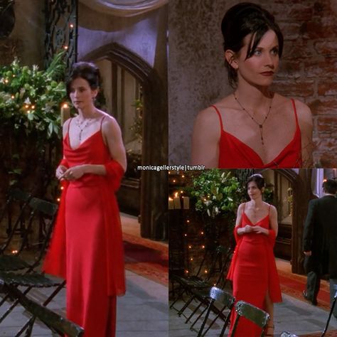 Monica Red Dress Friends, Rachel Green Red Dress, Monica Red Dress, Romcom Style, Prom Slip Dress, Red Bridesmaids Dress, Elegant Grunge, Serial Friends, Monica Gellar