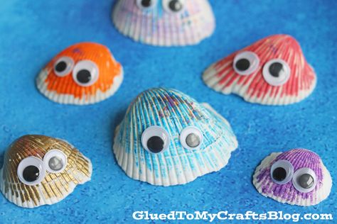 Seashell Friends, Ocean Activities, Friend Crafts, Ocean Crafts, Kid Craft, Fun Family Activities, Ocean Theme, Beach Crafts, Seashell Crafts