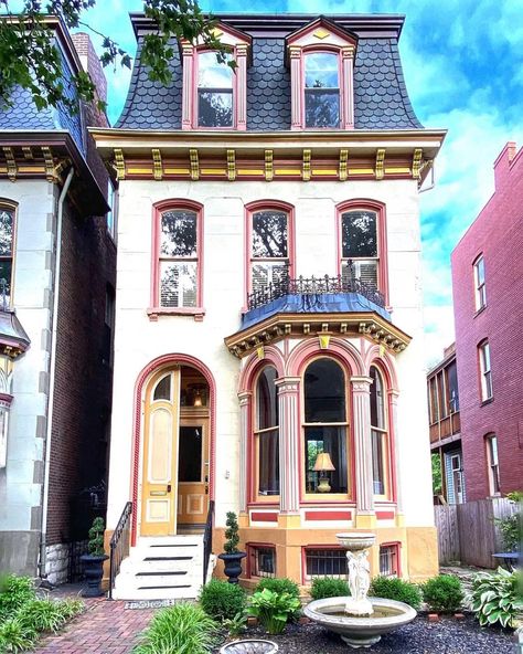 Second Empire House, Townhouse Exterior, Saint Louis Missouri, Lafayette Square, New Victorian, Victorian Townhouse, Mansard Roof, Gorgeous Lady, Edwardian House