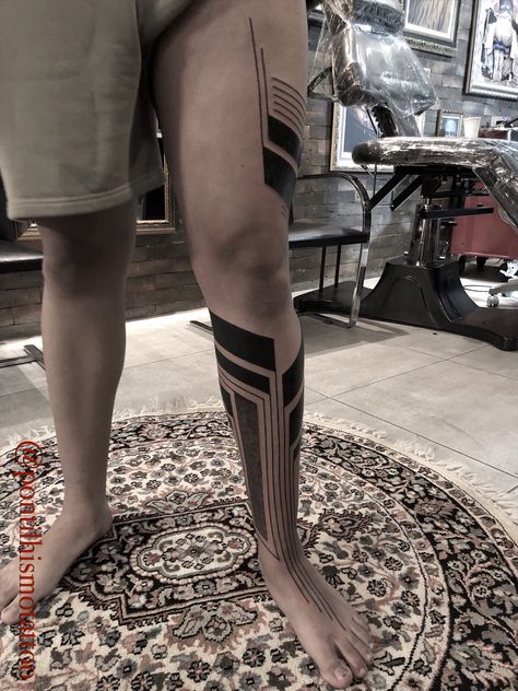 Cybernetic Tattoo, Talisman Tattoo, Black Line Tattoo, Cyberpunk Tattoo, Black Art Tattoo, Full Leg Tattoos, Optical Illusion Tattoo, Abstract Tattoo Designs, Bamboo Tattoo