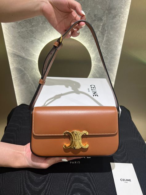 Celine Brown Bag, Brown Luxury Bag, Seventeen Joshua Jeonghan, Brown Designer Bag, Celine Aesthetic, Suga Style, Tas Celine, Celine Triomphe Bag, Hermes Aesthetic