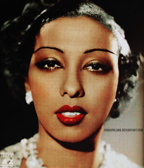 Favorite Josephine Baker Quotes and the Danse Sauvage Josephine Baker, By Any Means Necessary, Vintage Black Glamour, Black Hollywood, Female Actresses, Aretha Franklin, Brigitte Bardot, African American Women, African American History