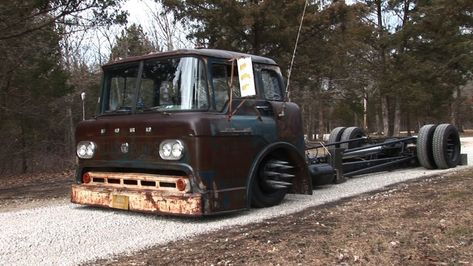 Junk Yard Rescue – 1958 Ford Cabover Truck Custom Rat Rods, Rat Rod Pickup, Custom Lifted Trucks, Dually Trucks, Junk Yard, Rat Rods Truck, Old Truck, Cab Over, Big Rig Trucks