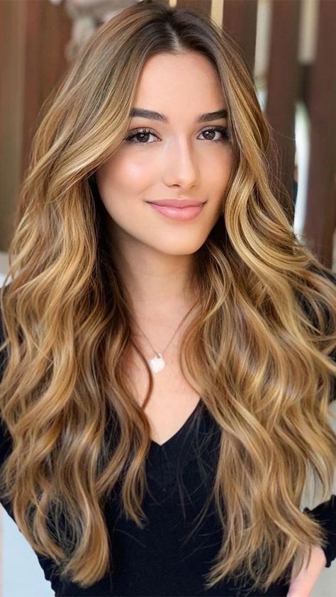 Blonde Hair Morenas, Honey Balayage Highlights, Highlights On Brunette Hair, Highlights On Brunette, Blonde Highlights Ideas, Golden Balayage, Honey Balayage, Highlights Ideas, Sun Kissed Hair