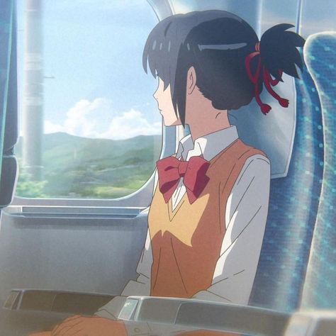 Mitsuha And Taki, Mitsuha Miyamizu, Your Name Wallpaper, Kimi No Nawa, Nature Film, Your Name Anime, Makoto Shinkai, Grunge Pictures, Cute Eyes Drawing