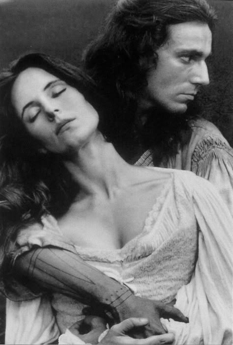 Madeleine Stowe & Daniel Day-Lewis  The Last of the Mohicans Last Of Mohicans, Madeline Stowe, Madeleine Stowe, Daniel Day Lewis, The Last Of The Mohicans, Last Of The Mohicans, Superman Movies, Daniel Day, Day Lewis