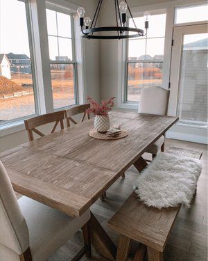 Round Or Rectangle Dining Table, Toscana Dining Table, Modern Tuscan Farmhouse, California Casual Interior Design, California Casual Interior, Pottery Barn Dining Table, Casual Interior Design, Texas Apartment, Pottery Barn Dining