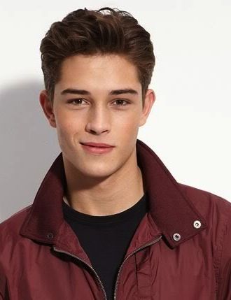 Male Haircuts Side Part, Francisco Lachowski Hair, Francisco Lachowski Hairstyle, Chico Haircuts, Chico Lachowski Haircut, Chico Lachowski Hair, Model Face Shape, Francisco Lachowski Side Profile, Chico Lachowski Hairstyle