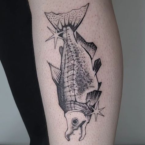 Tabbi 犬 | ✸catfish + sockeye salmon✸ For a pair of fishy friends !! Thankyou guys so much for getting these done!! I love drawing fishies so… | Instagram Salmon Tattoo Ideas, Atlantic Salmon Tattoo, Sockeye Salmon Drawing, Sockeye Salmon Tattoo, Catfish Tattoo For Women, Oarfish Tattoo, Cassowary Tattoo, Tattoo Ideas Fish, Fish Tattoo For Men