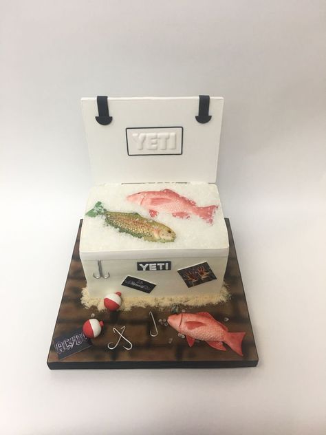 Yeti Cooler Cooler is all buttercream. Fish and lid are fondant Cooler Cake, Fishing Cakes, Groom Cakes, Sculpted Cake, Grooms Cakes, Jade Wedding, Fishing Birthday Party, Yeti Cooler, Guy Gifts