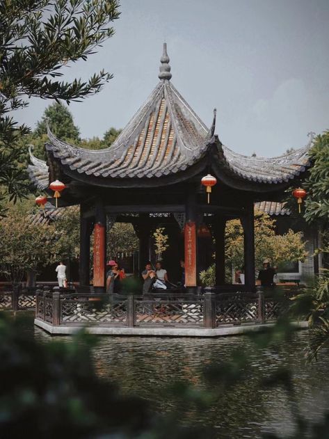 Architectural Art, Carving Wood, Qing Dynasty, Stone Carving, Guangzhou, Beijing, Wood Carving, Gazebo, Built In