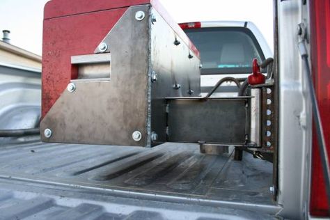 Swing out tool box - JeepForum.com Truck Bed Tool Boxes, Welding Trailer, Welding Trucks, Welding Rig, Welding Rigs, Service Truck, Truck Tools, Truck Storage, Truck Tool Box