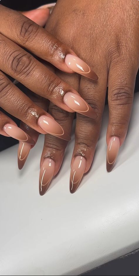 Neutral Nails Almond Shape With Design, Brown Almond Nail Ideas, Classy Almond Nails Black Woman, Bridal Nails Dark Skin, Dope Nail Designs Almond Short, Nail Inspo Black Women, Nude Nails Black Women, Nude Nails French, Nails For Black Women