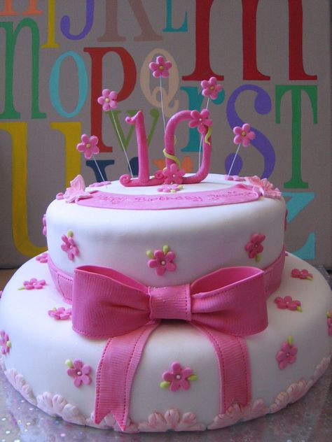 10 year old's birthday cake! 10th Birthday Cakes For Girls, 26 Birthday Cake, Stranger Quotes, 10 Birthday Cake, 26th Birthday, Birthday Cake Ideas, Girl Cake, Cake Designs Birthday, Unicorn Birthday Parties