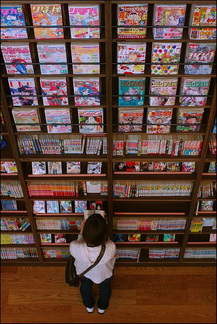 manga Japanese Manga Store, Japan Manga Store, Manga Shopping, Reading Manga, Reading Manga Aesthetic, Manga Store, Otaku Problems, Hirunaka No Ryuusei, Otaku Issues