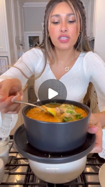 Easy Keto Recipes 🥑🥩👩‍🍳🥓 on Instagram: "Low Carb Lasagna Soup😋 📸 @low.carb.love  🥗 Get your FREE keto recipes cookbook 🎯>> Link in Bio  @__keto.guide__  Servings: 9  Ingredients:  1 large zucchini or eggplant, sliced into lasagna noodles 1 lb ground beef ½ white onion, diced ½ cup diced celery 1 tsp garlic powder 1 tsp onion powder 1 tsp crushed red pepper 1 tsp italian seasoning Salt and pepper to taste 1 tbsp tomato paste 1 jar low sugar marinara 1.5 cup @kettleandfire chicken bone broth (discount code: LOWCARBLOVE) 1 cup low fat ricotta cheese  Directions: 1. In a dutch oven or stock pot, cook your ground beef until brown. Season with salt and pepper. 2 Add your onion and celery and add the rest of your seasonings - garlic powder, onion powder, crushed red pepper, tomato paste Large Zucchini Recipes, Nature Medicine, Large Zucchini, Low Carb Love, Low Carb Lasagna, Chicken Bone Broth, Lasagna Noodles, Seasoning Salt, Lasagna Soup