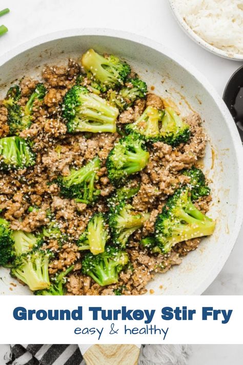 The whole family will love this ground turkey stir fry recipe! Ready in less than 30 minutes, it’s packed with protein, produce, and flavor! Turkey Stir Fry Healthy, Ground Turkey Stir Fry, Turkey Stir Fry Recipes, Stir Fry Healthy, Ground Turkey Recipe, Stir Fry Recipes Healthy, Ground Turkey Recipes Easy, Turkey Stir Fry, Healthy Ground Turkey