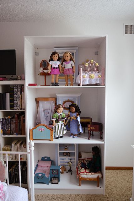 AddyLatte ♥ an American Girl blog: Dollhouse Saga, Part One! American Girl Storage, American Doll House, Doll Organization, Ag Doll House, American Girl House, American Girl Doll Room, American Girl Dollhouse, American Girl Furniture, Girls Furniture