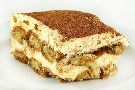 I have enjoyed Tiramisu through out Italy and have never found a better more fool proof recipe for the best Tiramisu you'll ever make. Best Tiramisu Recipe, Best Tiramisu, Dessert Crepes, Tiramisu Recept, Dessert Parfait, Torte Cupcake, Tiramisu Recipe, A Piece Of Cake, Fool Proof Recipes