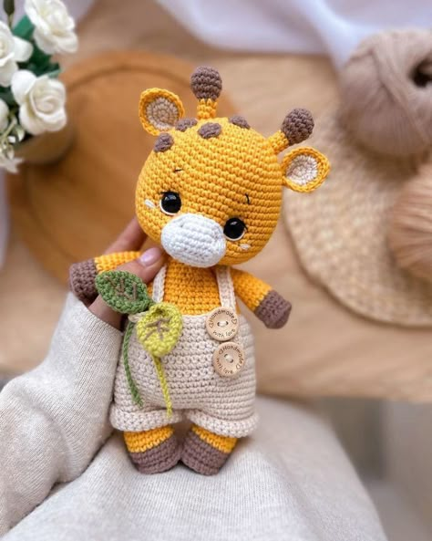 Amigurumi baby giraffe free pattern Handmade Kids Toys, Giraffe Crochet, Crochet Dinosaur, Giraffe Pattern, Crochet Animals Free Patterns, Crochet Baby Toys, Handmade Kids, Crochet Animal Patterns, Baby Giraffe