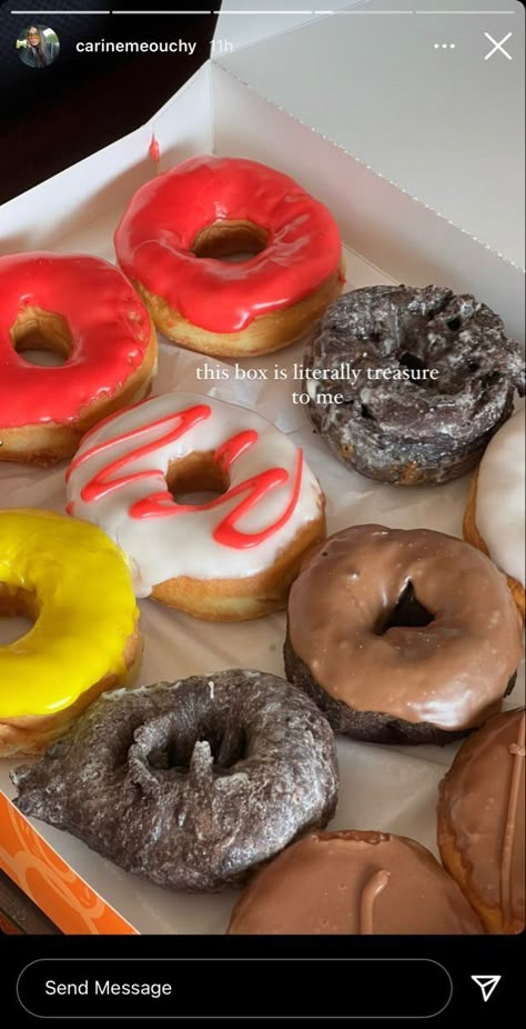 Doughnut Instagram Story, Doughnut Captions Instagram, Donut Captions Instagram, Instagram Food Story Ideas, Food Story Instagram, Dessert Captions, Donut Aesthetic, Donuts Aesthetic, Story Captions