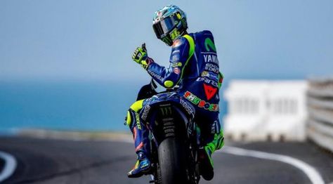 Valentino Rossi Yamaha, Vr46 Valentino Rossi, Moto Wallpapers, Motogp Rossi, Motogp Valentino Rossi, Image Moto, Valentino Rossi 46, Bike Pic, Mv Agusta