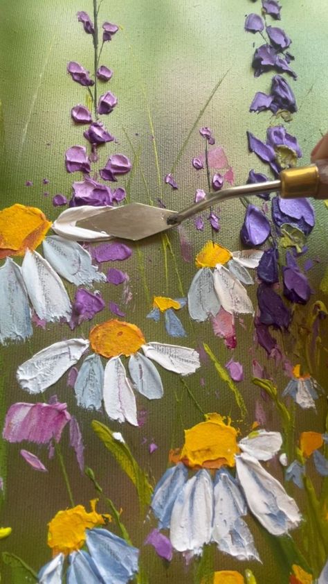 Pallet Knife Flower Painting, Palette Knife Painting Flowers, Pallet Knife Painting, Sarah Mcdonald, Bumble Bee Art, Pallet Painting, Knife Art, Palette Knife Painting, Painting Inspo