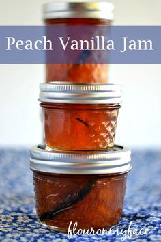 peach jam, easy peach vanilla jam, Ball Jam maker recipe, peach recipes, vanilla recipes Canning Methods, Vanilla Jelly, Vanilla Jam, Jelly Maker, Jam Maker, Peach Recipes, Canning Jam, Canning Tips, Vanilla Recipes