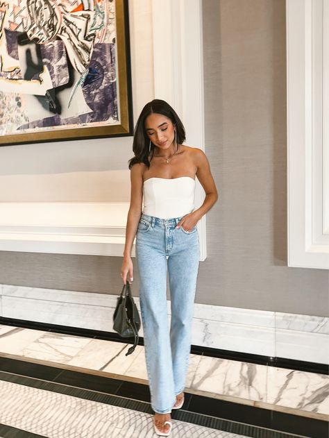 Tube Top Outfit Night Out, Jeans And Strapless Top, Tube Top And Dress Pants, Strapless Top With Jeans, Strapless Top And Jeans Outfit, White Tube Top Outfit Jeans, Date Night Jeans Outfit Summer, Jeans And Tube Top Outfit, White Strapless Top Outfit