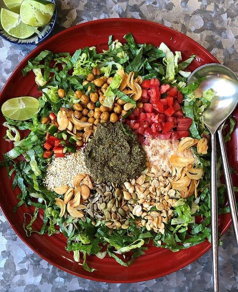 A Shortcut to Buzzy Burmese Tea Leaf Salad (Laphet Thoke) - Viet World Kitchen Burmese Food Desserts, Laphet Thoke, Tea Leaf Salad, Salad Asian, Leaf Salad, Burmese Food, Spring Salad Recipes, Fermented Tea, Salad Sauce