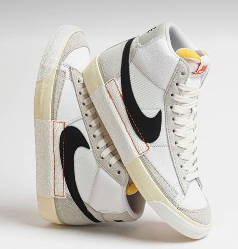 WhatsApp Beat Up Nike Blazers, Nike Mid 77, Blazer Sneakers, Nike Blazer 77, Blazer 77, Shoe Tattoos, Nike Sneakers Mens, Blazer Mid 77 Vintage, Urban Shoes