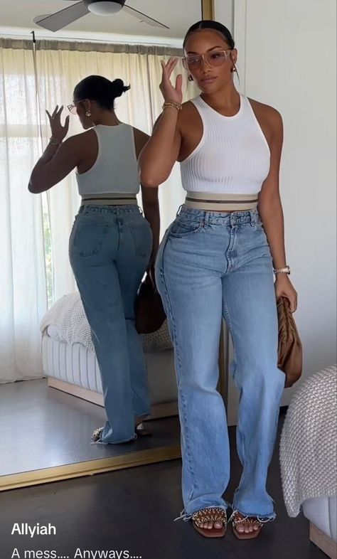 Chill Mom Outfits Summer, 90s Brunch Outfit, Open Jeans Outfit, Casual Day Outfits Black Women, Everyday Outfits Black Women, Afternoon Date Outfit, Casual Day Date Outfit, Effortlessly Chic Outfits Casual, Casual Brunch Outfit Summer