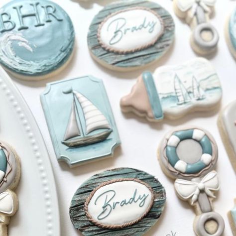 Sailboat Baby Shower Theme, Sailboat Cookies, Preppy Boy, Gingerbread Baby, Plaque Design, Sea Baby Shower, Life Preserver, Sailboat Design, Birthday Plate