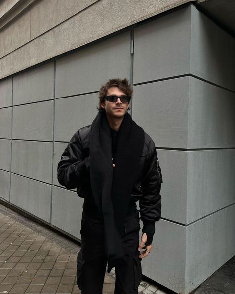 Best & Aesthetic Travel Outfits Ideas | All seasons Comfy Travel Outfit Ideas Men’s Paris Fashion, Muffler Outfit Men, Black Boots Outfit Men, Travel Outfits Winter, Travel Outfit Plane Cold To Warm, Streetwear Winter Outfits, Winter Streetwear Outfits, European Mens Fashion, Winter Outfits Men Streetwear