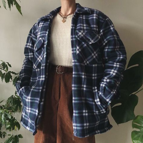 Woodsy Aesthetic, Lumberjack Outfit, Cottagecore Aesthetic Outfits, Lumberjack Style, Oc Stuff, Music Board, Checked Jacket, Open Window, Plaid Jacket