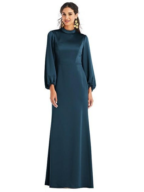 ❤️ 20 Dusty Blue Bridesmaid Dresses You’ll Love - Hi Miss Puff Braidsmaid Dresses, Simple Bridesmaid Dresses, Dusty Blue Bridesmaid Dresses, Satin Dress Long, Mode Abaya, Trumpet Gown, Trumpet Skirt, Muslim Fashion Dress, Blue Bridesmaid Dresses