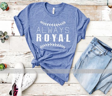 Vinyl Tshirt, Kc Royals Baseball, Baseball Ideas, Kc Chiefs Football, Royals Baseball, Svg Ideas, Free Svgs, Diy Shirts, Royal Clothing