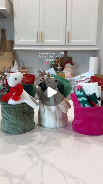 Jennifer Glufling on Instagram: "Mini burr baskets for my kids teachers Christmas gift this year!   #teachergiftideas #burrbasket #christmasgiftideas #targetchristmas #targetfinds" Mini Christmas Baskets Diy Gifts, Teacher Burr Basket, Christmas Burr Basket Ideas, Teacher Gift Baskets Christmas, Mini Gift Basket Ideas, Mini Burr Basket, Mini Gift Baskets, Diy Christmas Baskets, Burr Basket