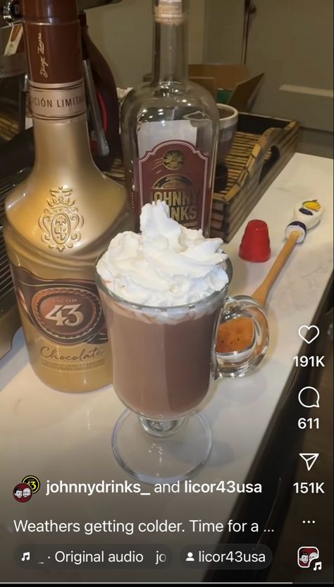 Licor43 Chocolate Liqueur Boozy Hot Chocolate Licor 43 Chocolate Recipes, Bourbon Whipped Cream, Boozy Hot Chocolate, Bartender Drinks, Chocolate Ideas, Winter Cocktail, The First Snow, Chocolate Liquor, Chocolate Liqueur