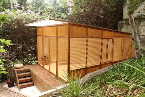 Yoga Deck Outdoor, Backyard Yoga Space, Yoga Garden Space, Backyard Yoga Studio, Yoga Shed, Outdoor Yoga Space, Outdoor Yoga Studio, Small Yoga Studio, Outdoor Meditation Space