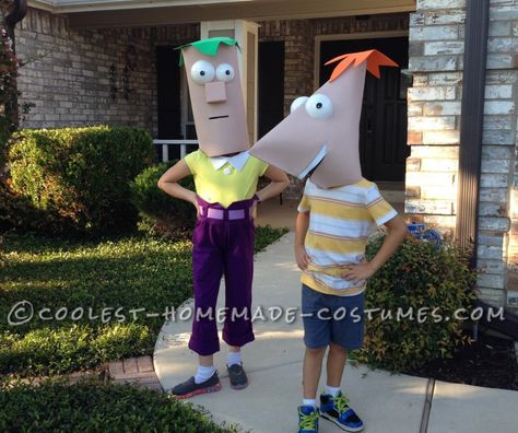 Phineas And Ferb Costume Diy, Phineas Y Ferb Disfraz, Ferb Costume, Phineas And Ferb Costume, Ferb And Vanessa, Halloween Food Crafts, Phineas E Ferb, Phineas Y Ferb, Charlie Brown Halloween