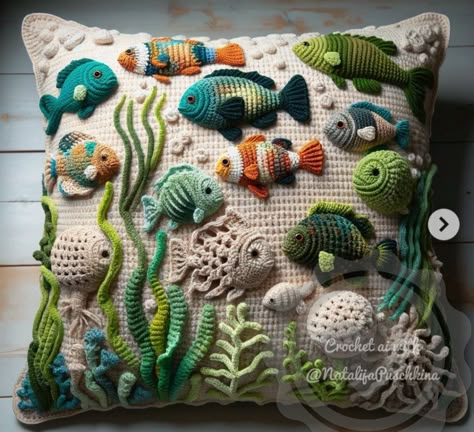 Creative Knitting Art, Fish Home Decor, Unique Crochet Ideas Creative, Unique Ideas Creative, Crochet Art Ideas, Creative Crochet Ideas, Crochet Presents Ideas, Unique Crochet Ideas, Crochet Blanket Patterns Unique