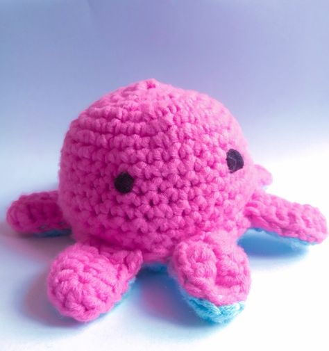 Reversible Crochet, Reversible Octopus, Animal Tutorial, Crochet Octopus, Safety Eyes, Octopus, Dinosaur Stuffed Animal, Step By Step, Amigurumi