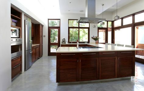 U Shaped Kitchen Island, Types Of Kitchen Layouts, Kitchen Island Styling, L Shaped Island, Solid Wood Kitchens, L Shaped Kitchen, U Shaped Kitchen, Kitchen Island Design, Island Design