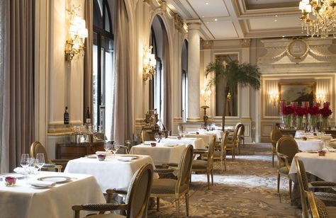 Best Restaurants In Paris, Restaurants In Paris, Paris Luxury, Romantic Restaurant, Restaurant Paris, Luxury Restaurant, City Restaurants, French Restaurants, Jw Marriott