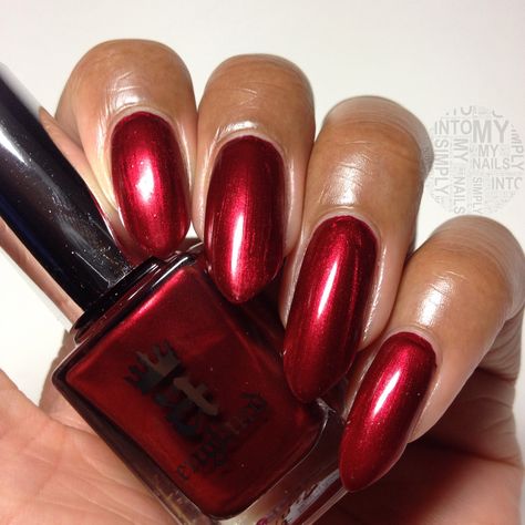 AEngland Perceval Wine Nails Chrome, Dark Red Shiny Nails, Candy Apple Red Nails, Red Metallic Nails, Christmas Shellac, Christmas Shellac Nails, Red Shimmer Nails, Red Fingernails, Bold Nails